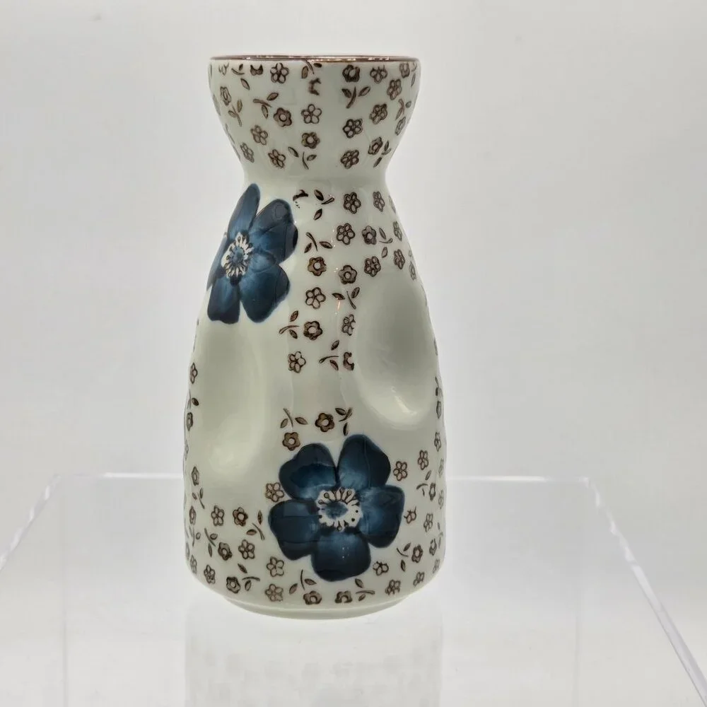 Japanese Import 7 Piece Sake Set Carafe 2 Sake Cup 2 Side Bowls 2 Chopstick Rest - Picture 3 of 10